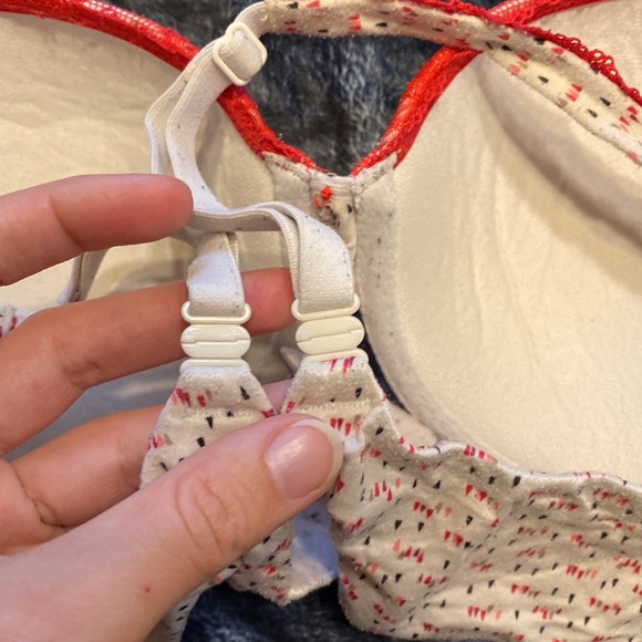 Victoria secret bra - Picture 4 of 6